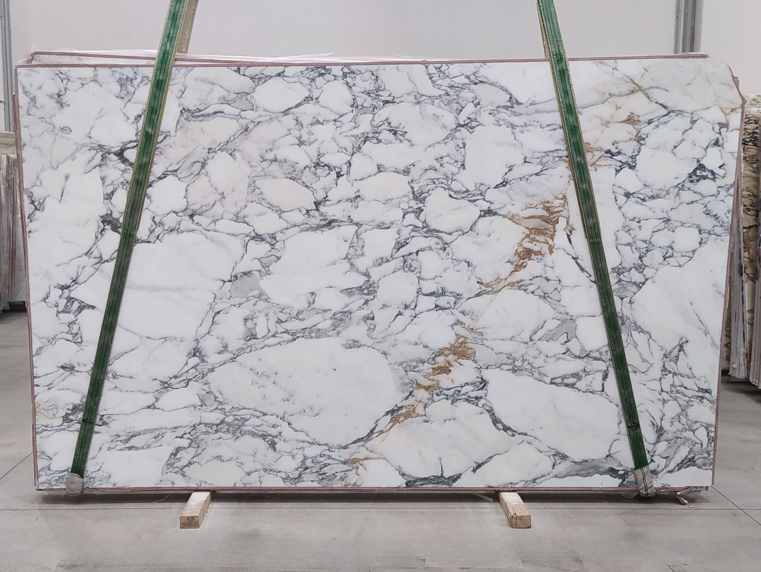 ARABESCATO CORCHIA MARBLE HONED SLABS (AC1136) – Bild 2