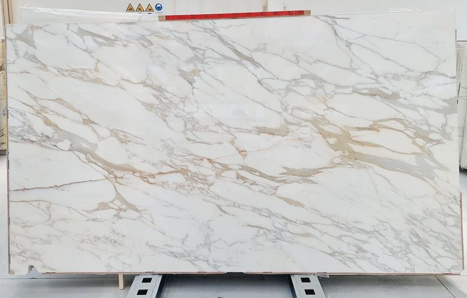 CALACATTA BORGHINI MARBLE POLISHED SLABS (AC2623) - Afbeelding 2