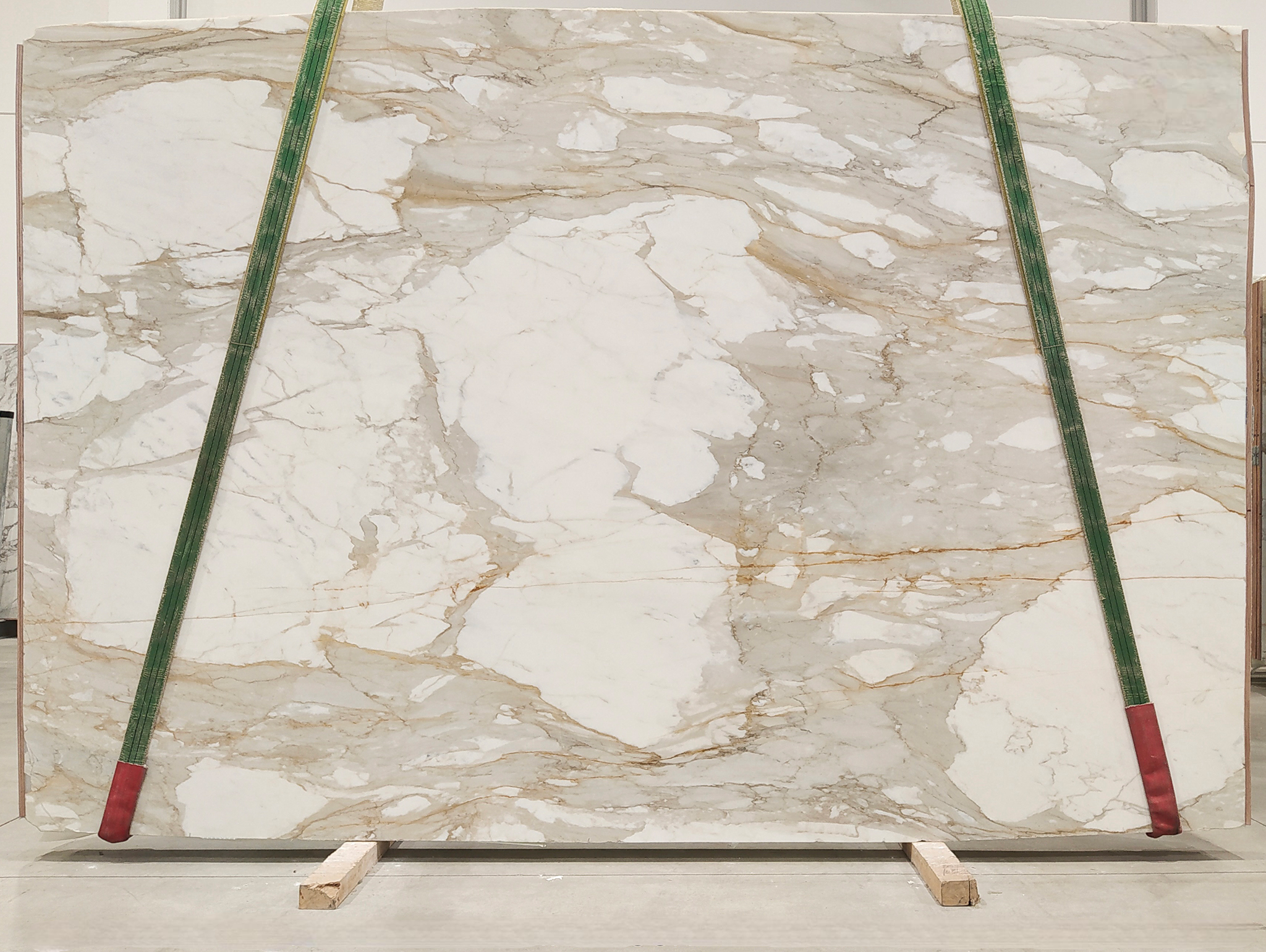 CALACATTA MACCHIA VECCHIA MARBLE SLABS (AC954) – Bild 4
