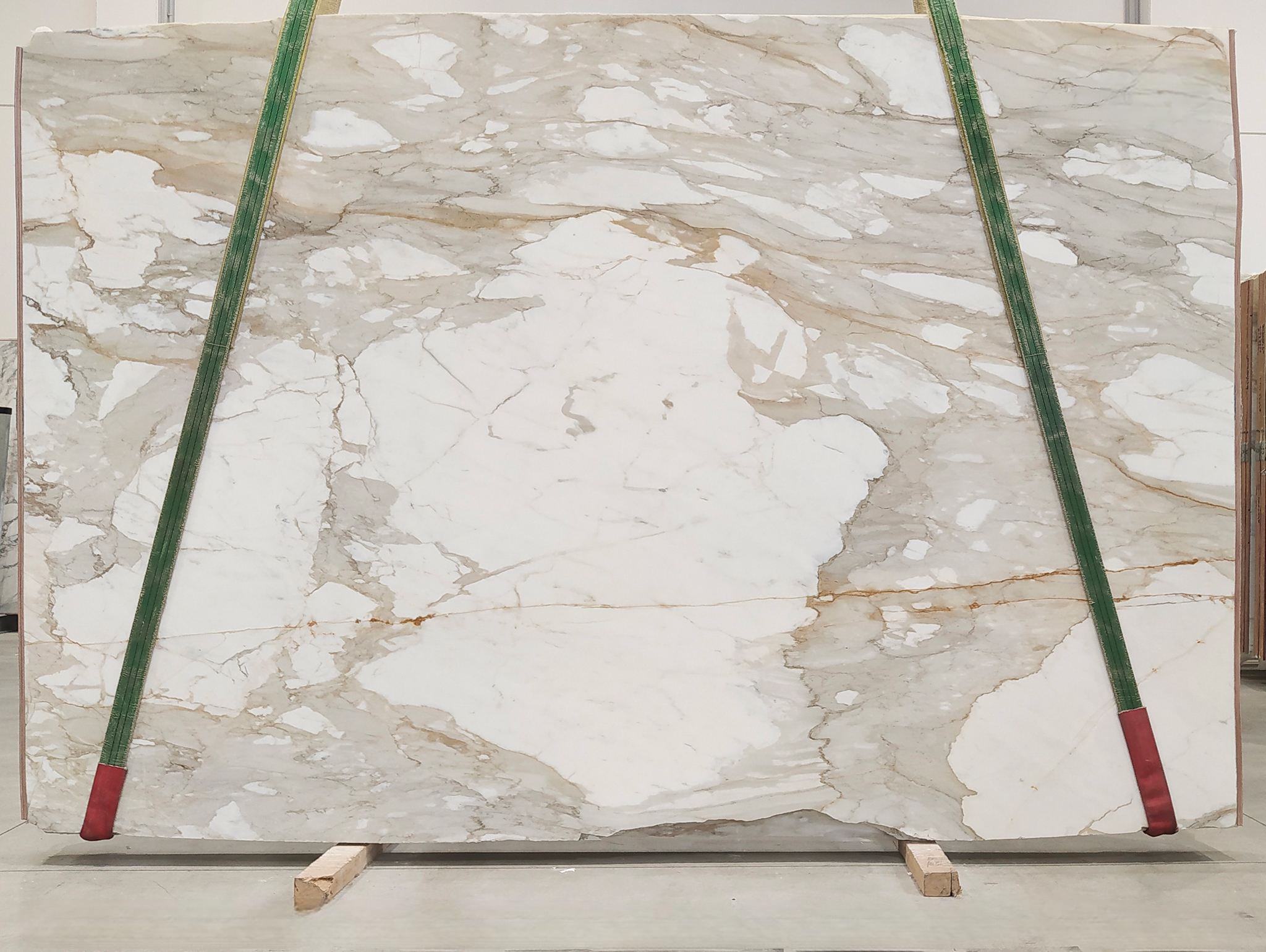 CALACATTA MACCHIA VECCHIA MARBLE SLABS (AC954) – Bild 3