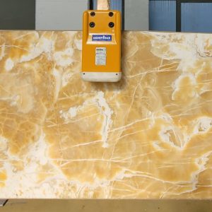 ONYX ORANGE POLISHED SLABS (AC2323)