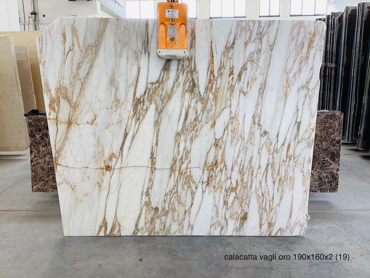 Calacatta Vagli Gold Marble Polished Slabs (AC4444) – Bild 3
