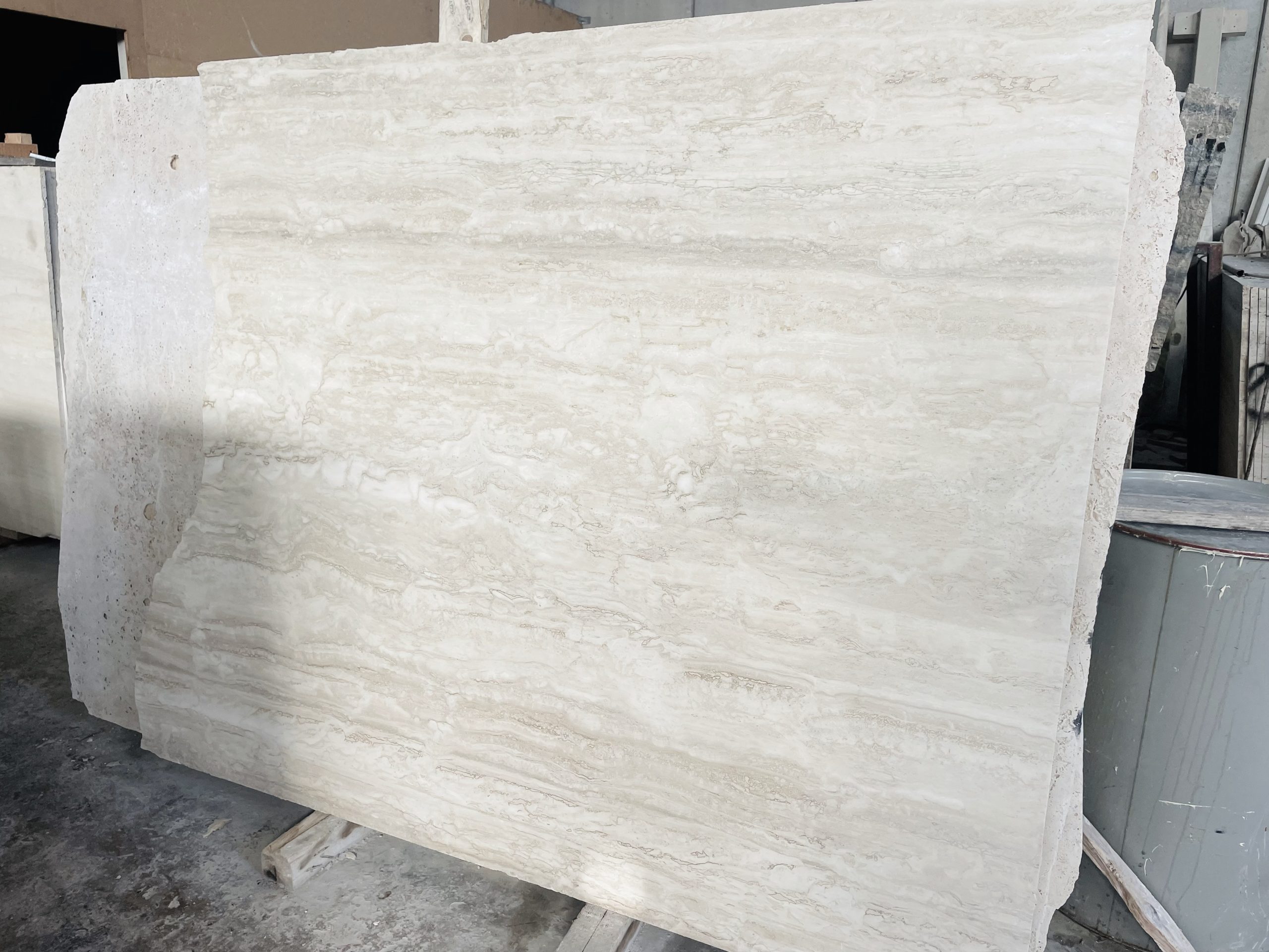 TRAVERTINE WHITE (BIANCO) HONED SLABS (AC2833) – Bild 2