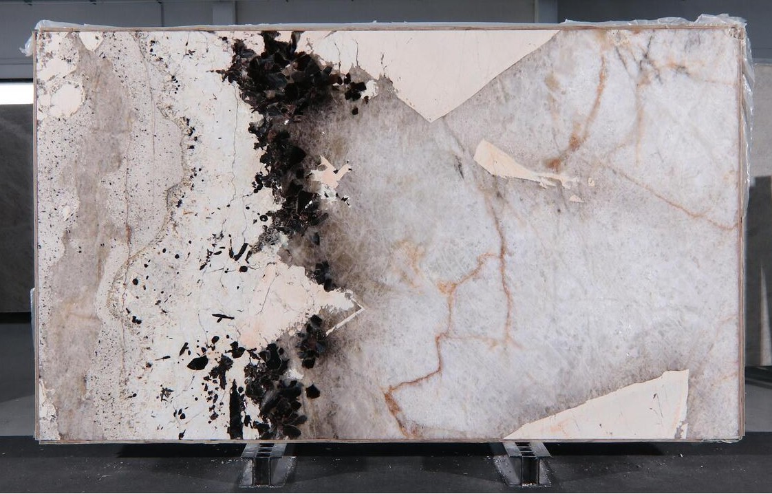 PATAGONIA EXTRA GRANITE POLISHED SLABS (AC046961)
